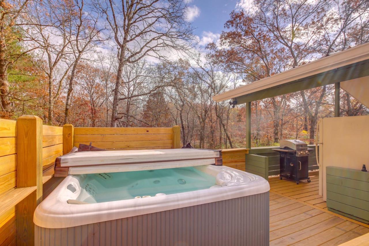 Pet-Friendly Chattanooga Cabin With Hot Tub And Kayaks Exterior foto